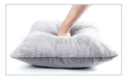 Winter Warm Dog Nest Semi Enclosed Cat House Super Soft Foldable Plush Pet House Suitable for Small and Medium Sized Cat/Dog Bed